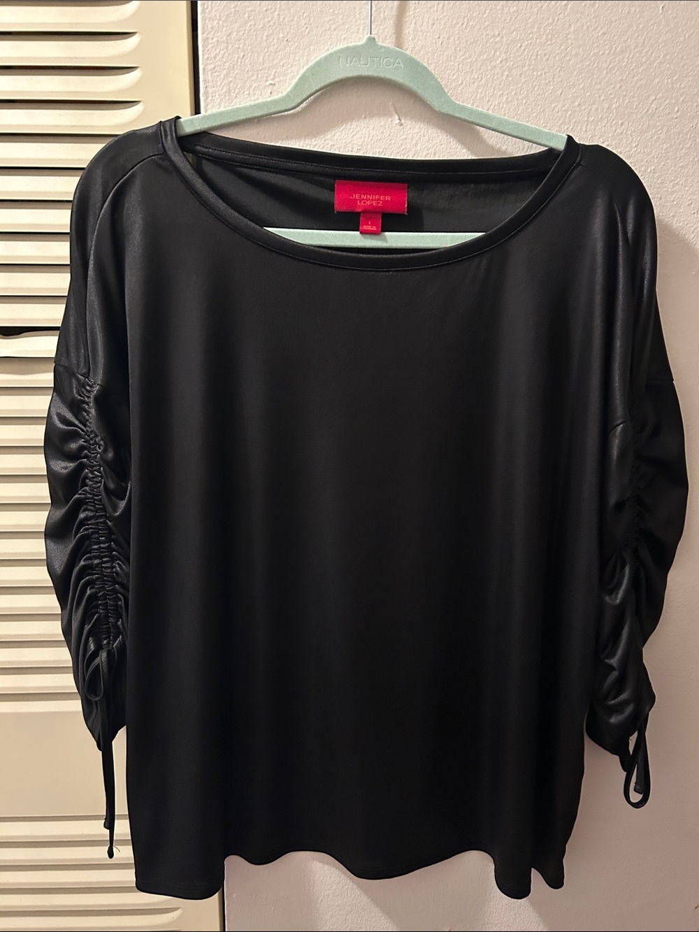 Jennifer Lopez Black Ruched-Sleeve Long Sleeve Top